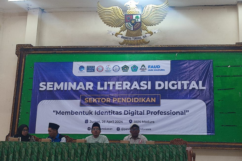 Faud IAIN Madura Gelar Seminar Literasi Digital Kerjasama dengan RTIK Pamekasan