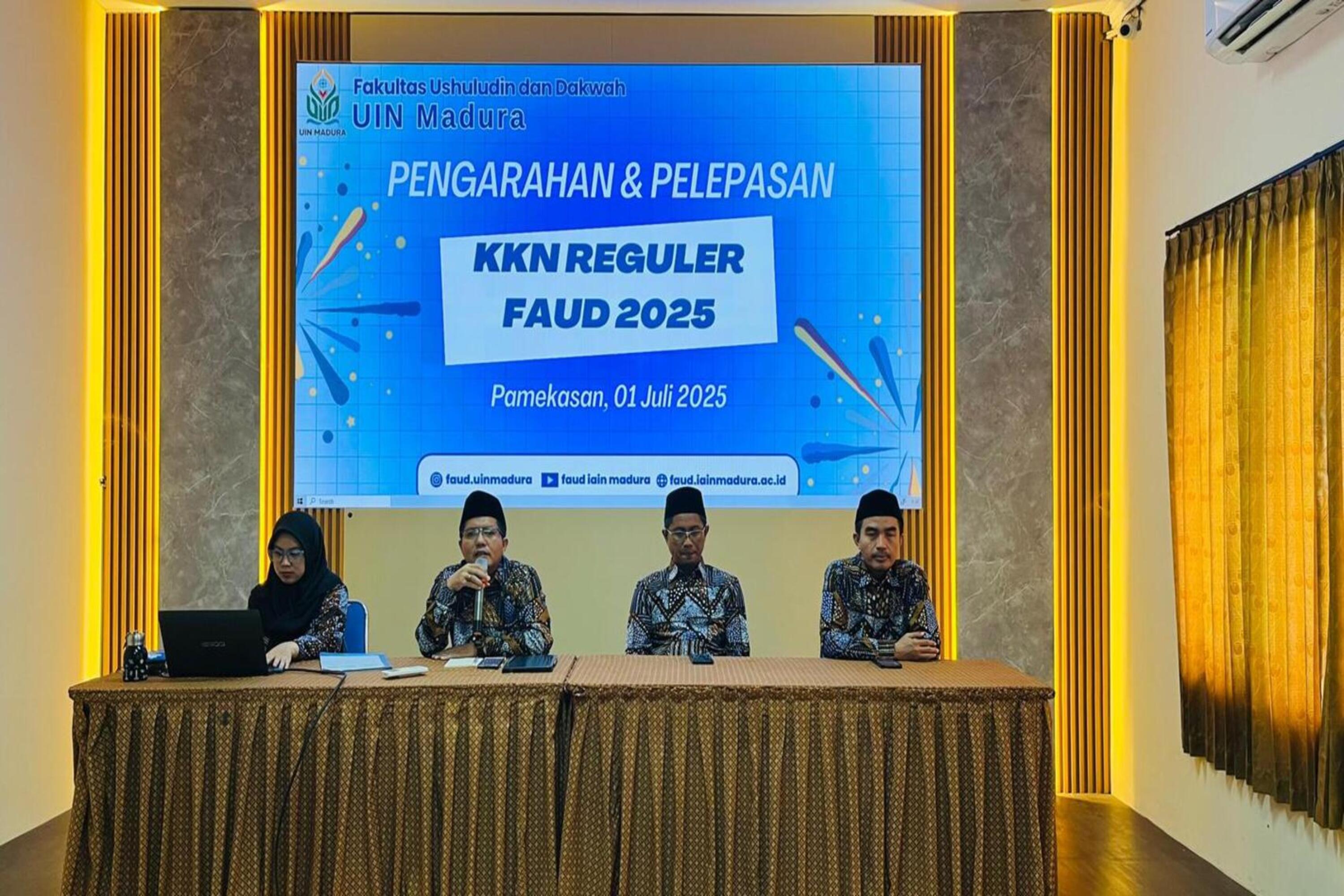 Dekan Fakultas Ushuluddin dan Dakwah UIN Madura Resmi Lepas 75 Mahasiswa KKN Ke Kecamatan Pademawu Pamekasan