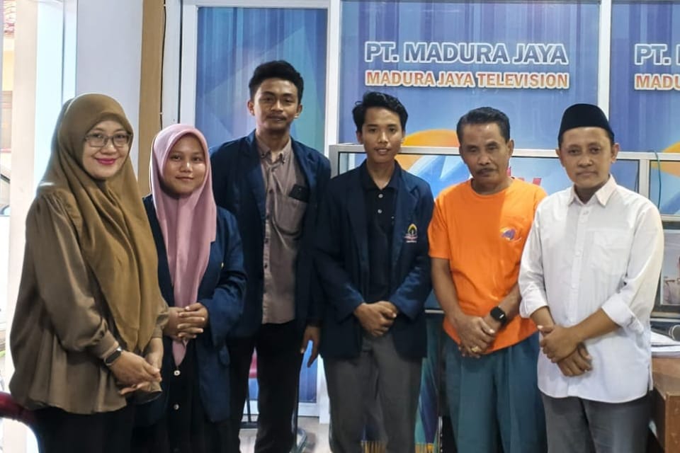 Tiga Mahasiswa KPI Resmi Magang di Madura Jaya Television: Bekal di Dunia Kerja