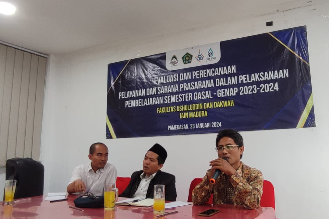 Pentingnya Pembinaan Moderasi Beragama Pada Mahasiswa Sebelum Jam Perkuliahan Dimulai di Kelas